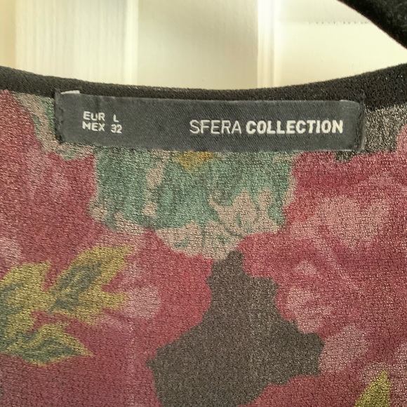 COPY - Sfera Floral Mini Dress L - Picture 4 of 9